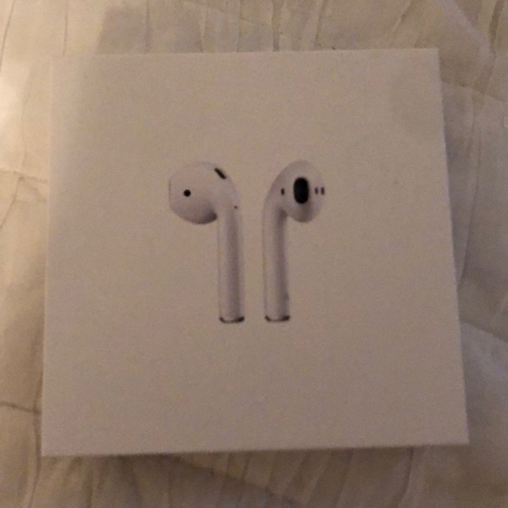 AirPods